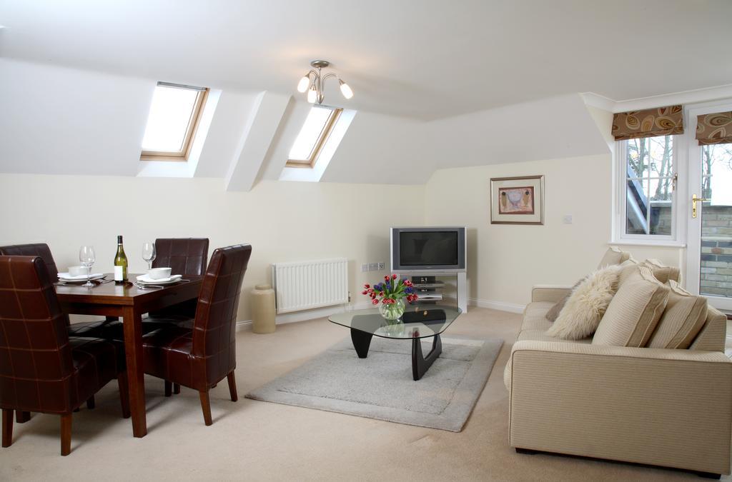 Basingstoke Apartments - Westlands House, City Centre, Home-From-Home Exterior foto